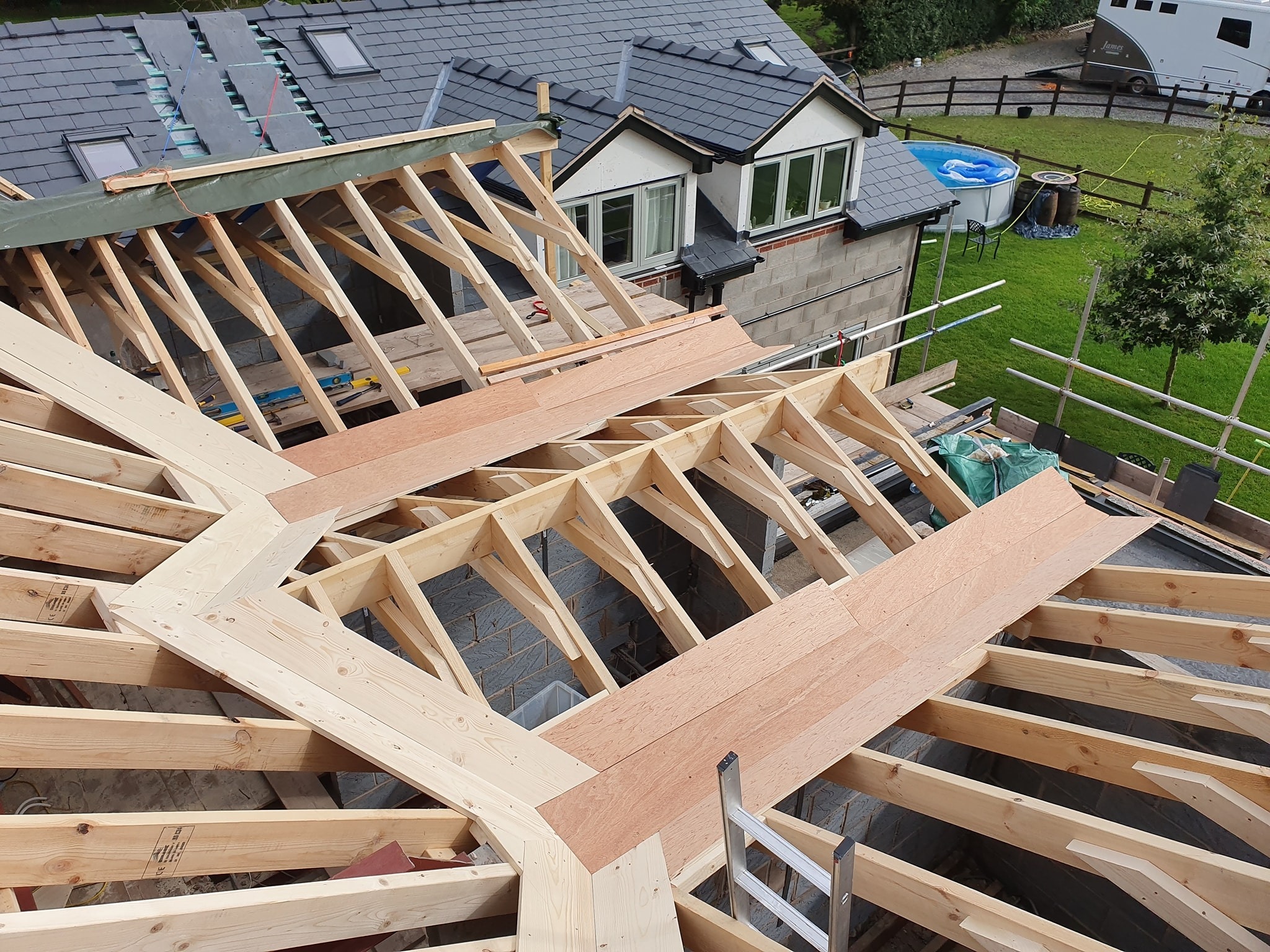 building & joinery in 